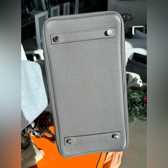 **sold. Authentic Hermes Birkin 30 - Picture 8 of 11